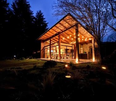 Lago Puelo Ski Chalet | Rest in the mountains