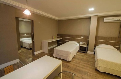 Civic Center Hotel | Rest, Laugh & Recreation in a Spacious City Center Hideaway with Room for All