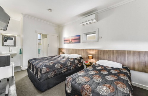 Naracoorte Hotel | Rest Motels Naracoorte