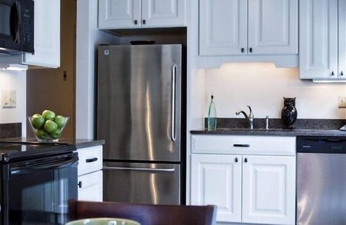 Mystic - New London House | Rest, Relax, Retreat - A 3bdrm Mystic Getaway- Children 6+ welcome