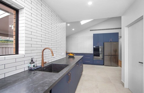 Umina Beach House | Rest @ Umina Beach, TOP NOTCH