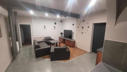 Debrzno Apartment | Restauracja Bizaree