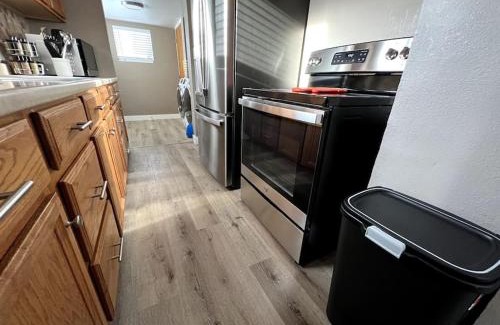 Central - Terry House | Restful single bedroom getaway