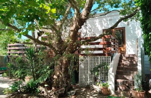Mowbray House | Restful Tree House in Little Mowbray