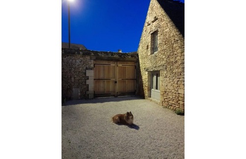 Thonac House | Restful, warm house in Périgord Noir.