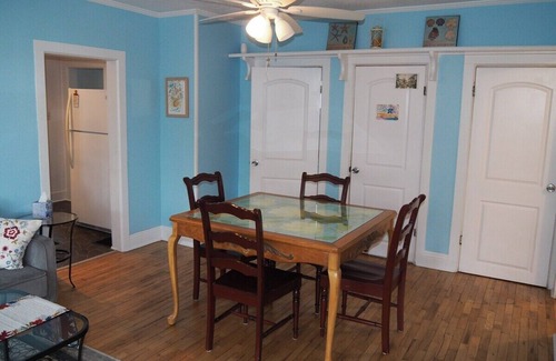 Frankfort House | Restoration - Romantic Getaway with Private Spa, Deck, A/C, and Great Location!