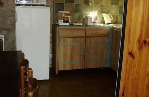 Mas-Saint-Chely Other | Restored farmhouse in its original style. Accommodation in Caussignac.