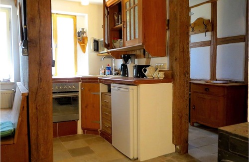 Neusitz Apartment | Restored farmhouse in the center of Schweinsdorf