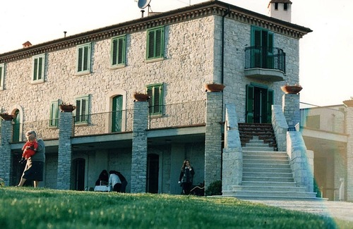 Vinchiaturo House | Restored farmhouse in the Molise countryside