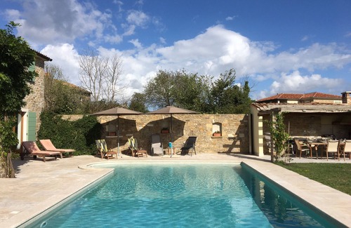 Baredine Villa | Restored Old Stone Farmhouse With Private Pool - Ideal For Families