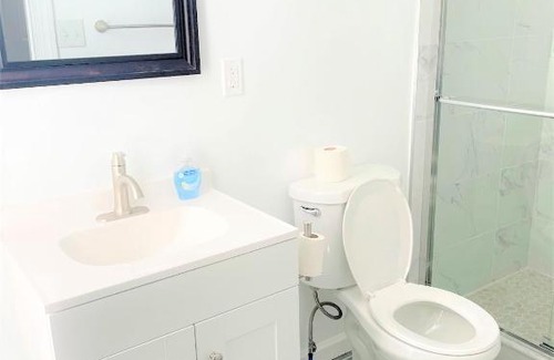 West Philadelphia House | Retired Convenient Guest House in West Philadelphia