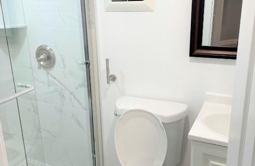 West Philadelphia House | Retired Convenient Guest House in West Philadelphia