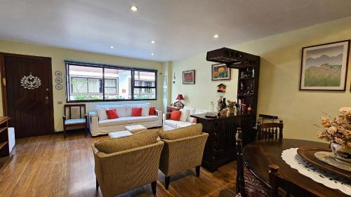 Alto Apartment | Retiro dos Sonhos – Piscina, Jacuzzi e Sauna na Montanha