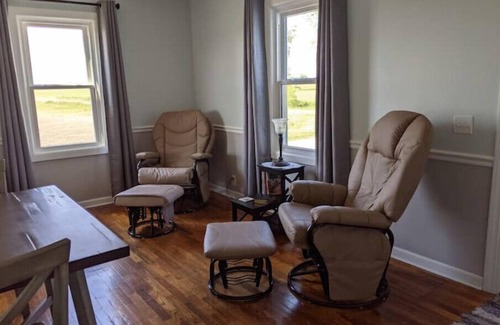 Palo Cottage | Retreat! 2 bedroom cottage!nPeaceful country setting