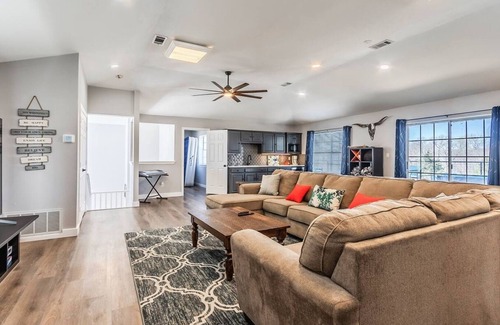 Westminster House | Retreat Anna | A Retreat DFW Experience