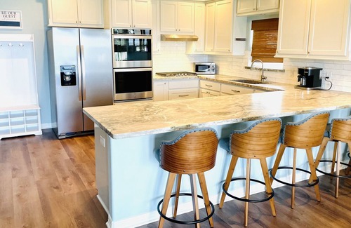 San Leon House | Retreat at Eagle Point!