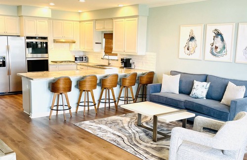 San Leon House | Retreat at Eagle Point!