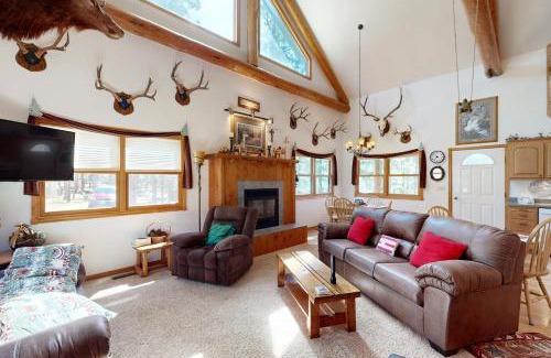 Nemo House | Retreat at Ship Rock