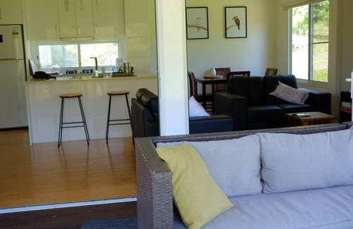 Warrazambil Creek Cabin | Retreat by the creek