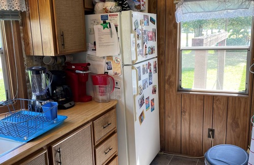 Lakeport House | Retreat for tournament fishermen and hunters.