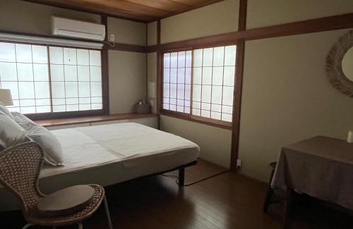 Kawazu House | Retreat Guest House Surya - WOMEN's only -