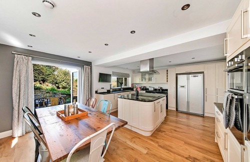 Hawes House | Retreat in Hawes with Dales Views