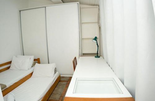 Jardim Botanico House | Retreat in Jardim Botânico – Pool, Sauna and Nature