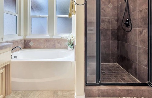 Shandon House | Retreat in Vineyard Estate