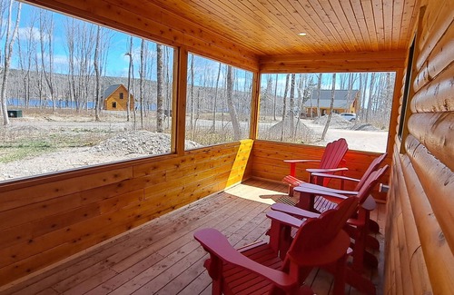 Antigonish County Cabin | Retreat Lodge - Lochaber Lake Lodges