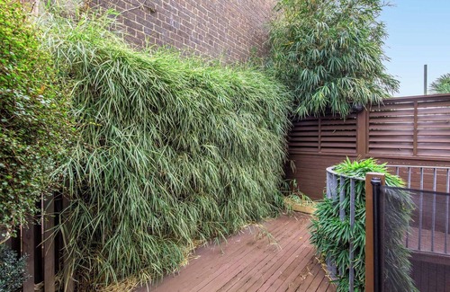 East Melbourne Apartment | Retreat on George