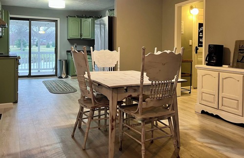 Berlin Center House | Retreat on Lake Milton 2 bed