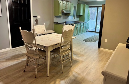 Berlin Center House | Retreat on Lake Milton 2 bed