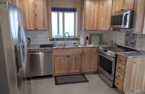 Harvard Apartment | Retreat Suite - Princeton Highlands