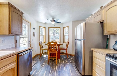 Crescent House | Retreat w/firepit, enclosed yard, kitchen, & W/D