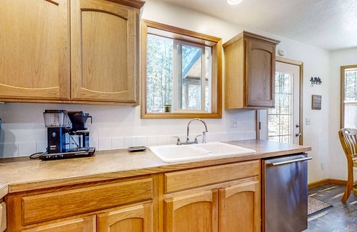 Crescent House | Retreat w/firepit, enclosed yard, kitchen, & W/D