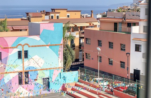 Los Realejos Apartment | Retreat w Ocean Views Private Parking Ensuite