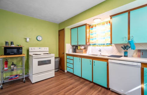 Coleman House | Retro Comes Alive at Bonnevilla