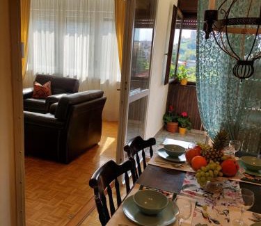 Zvezdara Apartment | Retro Cosy Apartment
