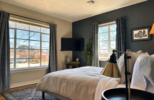 Central Oklahoma City House | Retro Design House Nears The Zoo