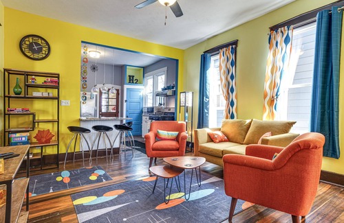 Fountain Square House | Retro-Inspired Indy Home: Walk to Fountain Square!