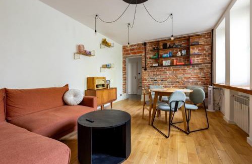 Wzgorze Swietego Maksymiliana Apartment | Retro Lounge Loft Apartment