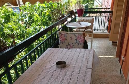 Loutra Edipsou House | Retro Rooms