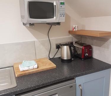 Coleraine Apartment | Reubens Loft for 1 to 6 person Family