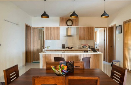 Tonse West Villa | Reunion Ocean Elite-Beach Houses