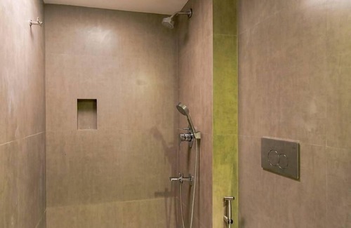 Sector V Hotel | Revaa Hotels