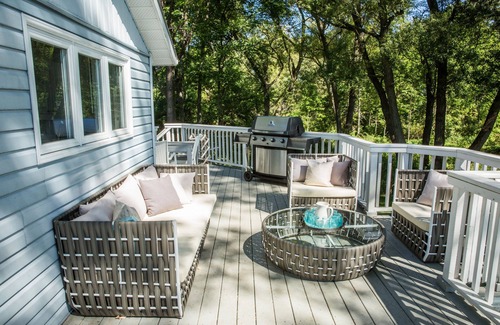 Waupoos House | Revel at this lovely private beach house on the lake :-)