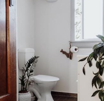 Hokitika House | Revell St Beach Bungalow