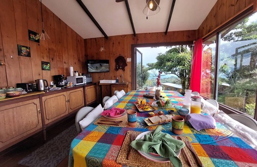 Pavones Cabin | Reventazon River Mountain Lodge