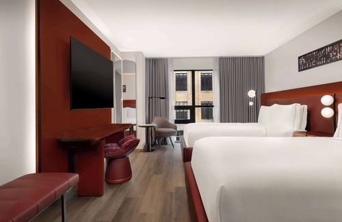 Fashion District Hotel | Revery Toronto Downtown, Curio Collection by Hilton