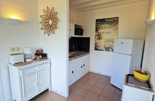Sainte-Anne Cabin | Rêves de Soleil: Sweet Sunset Lodge with panoramic sea view